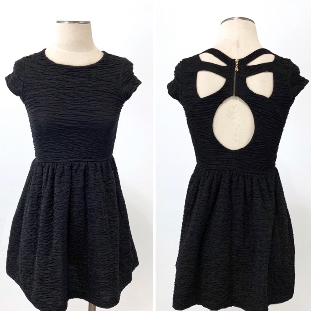 Kimchi Blue | Aline Mini Dress - Picture 3 of 6